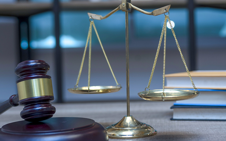 photo: legal scales and gavel